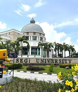 SEGi University